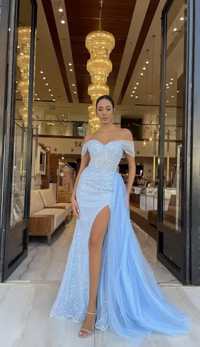 Vista 3 de Vestido de fiesta de sirena brillante con lentejuelas, largo con abertura, hombros descubiertos, vestido formal de fiesta con cola para mujer