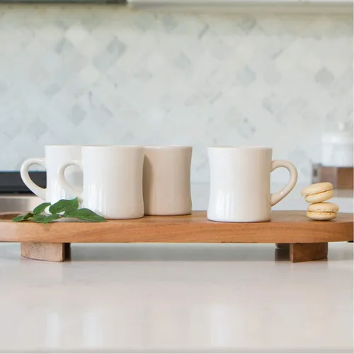 Vista 5 de Serami Juego de tazas de café originales de 11 onzas color crema, tazas de cerámica ideales para juego de cocina, viajes y té caliente, taza retro