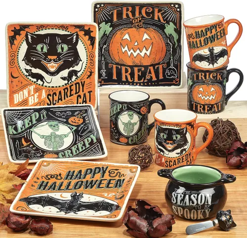 Vista 3 de Juego de 4 tazas de Halloween – Tazas de café de cerámica espeluznantes con diseños vintage de truco o trato – gato negro, esqueleto, calabaza