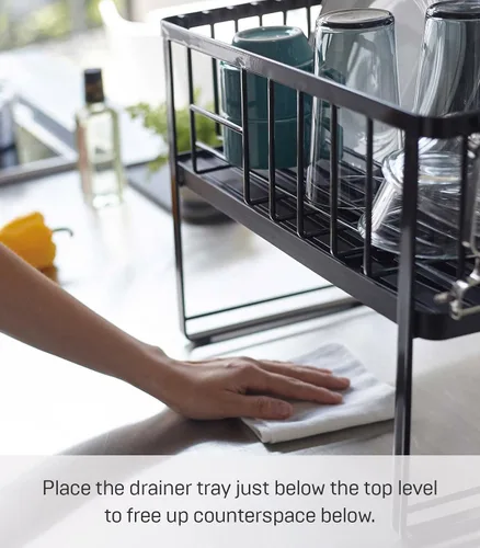 Vista 3 de YAMAZAKI Home Tower - Escurridor de platos ajustable de dos niveles, estante de secado compacto con ganchos, soporte para utensilios, acero