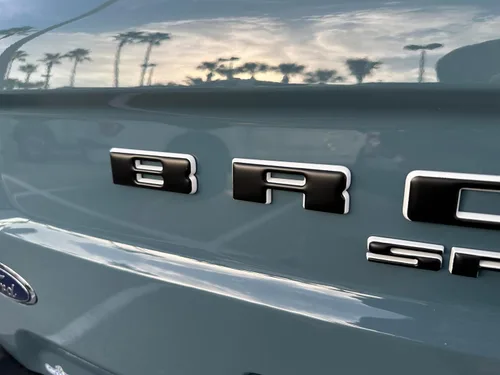 Vista 5 de Superposiciones de letras para portón elevador trasero, compatibles con Bronco Sport 2021-2026
