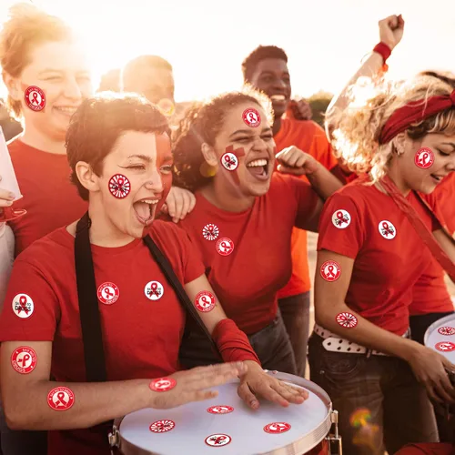Vista 3 de Teling 1000 calcomanías de cinta roja para la semana de cinta rosa, calcomanías de concientización para el corazón, concientización sobre el VIH
