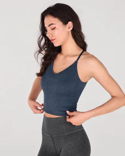 Vista 4 de ODODOS Sujetador deportivo sin costuras con almohadillas extraíbles para mujer, cuello en V, acanalado, Brami de línea larga, top corto
