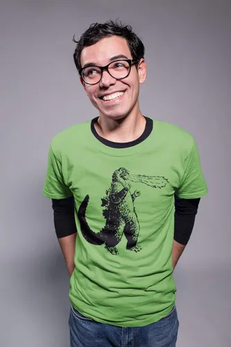 Vista 3 de Godzilla tshirt, Godzilla graphic tee shirt, men's tee shirt fight japan film vintage poster retro movie green black UNIQUE room fan art New