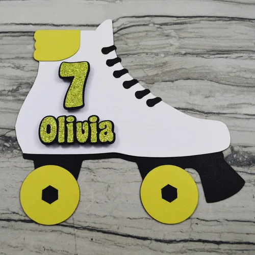 Vista 5 de Decoración para tartas de patinaje personalizado con nombre y edad