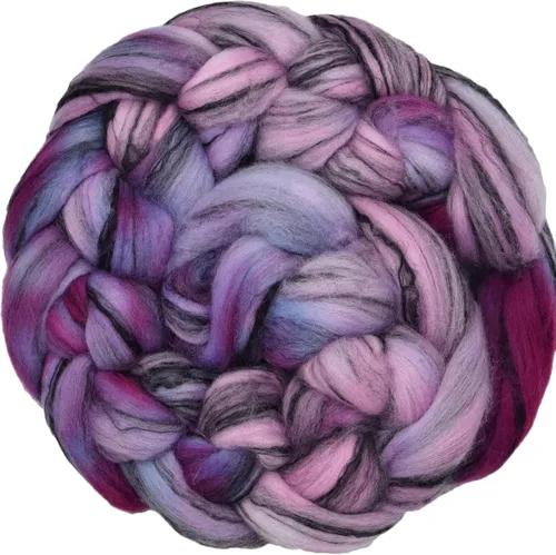 Vista 22 de Teñido a mano Superfino Merino Tencel Roving para hilar y fieltro. Albaricoque 1oz