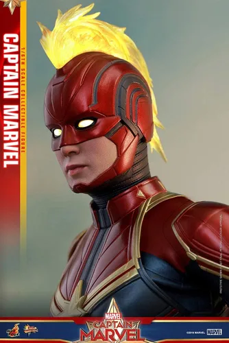 Vista 4 de Hot Toys Capitán Marvel 1:6