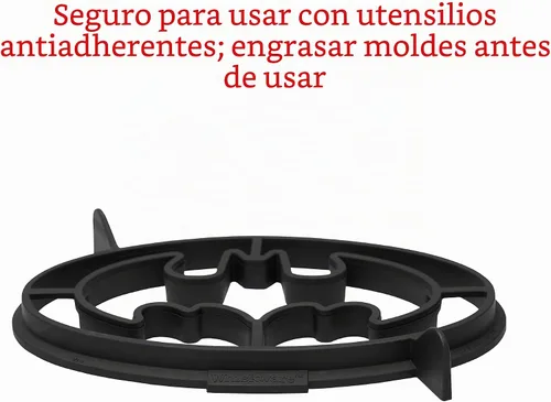 Vista 5 de Whiskware Kit de arte para panqueques con batidora, batidor de alambre BlenderBall y 2 moldeadores de panqueques de la Liga de la Justicia