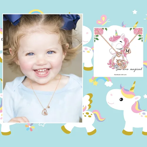 Vista 2 de IEFRICH Regalos de unicornios para niñas, collares de unicornio con corazón de circonita cúbica para mujeres y niñas, collares con inicial, joyería