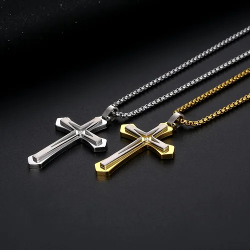 Vista 4 de Collar con colgante de cruz de Jesucristo grande de acero inoxidable para hombre con cadena bizantina de 22, 24, 26 pulgadas, negrodoradoplata