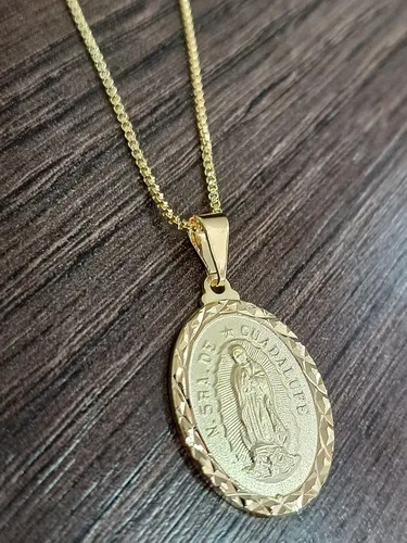 Vista 5 de Tudo Jóias Unissex - Colgante de medalla milagrosa de Santa Virgen de Guadalupe chapado en oro de 18 quilates con collar de caja de 23.6 pulgadas