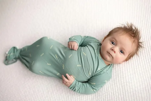 Vista 65 de Three Little Tots Vestido de corbata anudada para bebé recién nacido - Bebé