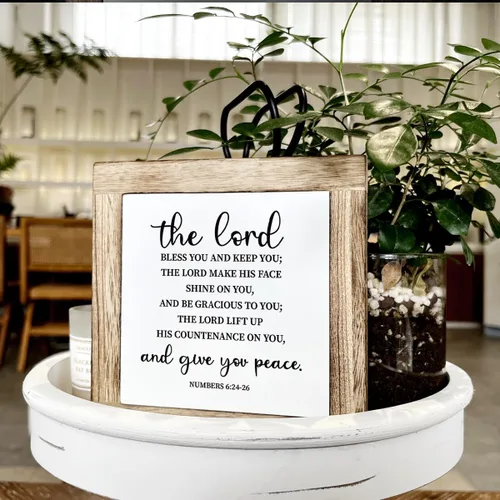 Vista 4 de Letrero de caja con versículo bíblico con números 6:24-26, con texto en inglés "The Lord Bless You and Keep You", placa de madera de regalo, letrero