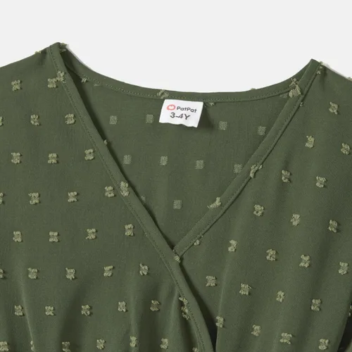 Vista 5 de PATPAT Conjuntos familiares a juego para mamá y yo, vestido floral a juego de manga larga con bloques de color, conjunto de sudadera con cinturón