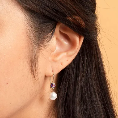 Vista 2 de Peora Aretes colgantes de oro amarillo de 14 quilates, perlas blancas cultivadas en agua dulce de 0.315 in y amatista genuina para mujer, piedra
