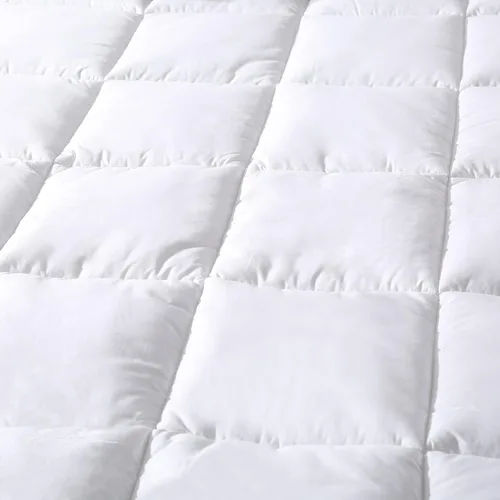 Vista 4 de Classic Brands Defend-A-Bed Ultimate Alternative - Protector de colchón acolchado de plumón, tamaño Queen