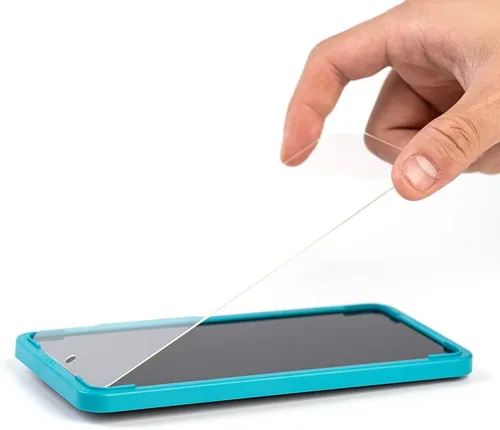 Vista 3 de Ibywind Protector de pantalla para Xiaomi Poco F5 5G (6.67 pulgadas), paquete de 2 + 1 protector de lente de cámara + 1 película trasera, vidrio
