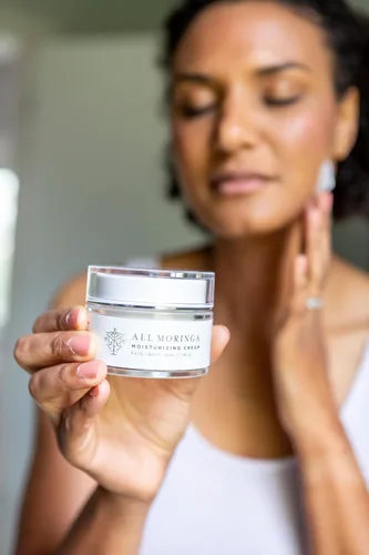Vista 7 de Crema facial, nutritiva, hidratante e hidratante, ingredientes limpios, fórmula exclusiva para pieles sensibles, ligera, totalmente natural, sin