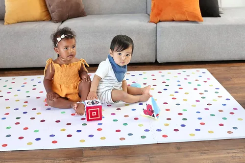 Vista 4 de Yay Mats - Alfombra de juego extra grande para bebé, suave, gruesa y no tóxica, cubiertas de espuma de 6 pies x 4 pies, azulejos expandibles