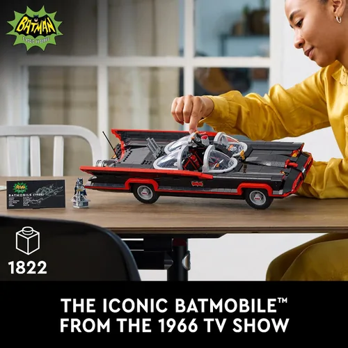 Vista 2 de LEGO DC Batman: The Classic TV Series Batmobile, DC Collectible Car, juego de construcción inspirado en el Batman clásico del programa de televisión