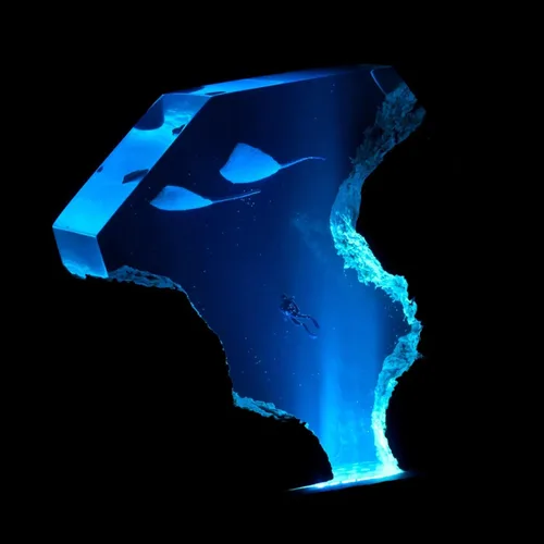 Vista 4 de Manta Rays and Diver, Scuba Resin Wood Lamp, Manta Rays Gift, Ocean Theme Diorama, Manta Rays Lamp, Ocean Lamp, Diver Lamp, Stringray Night Light