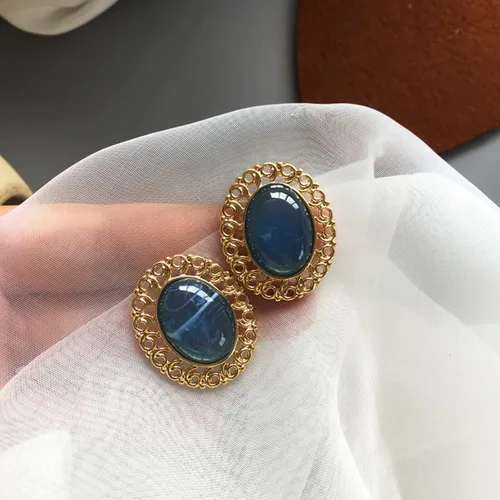 Vista 3 de Pendientes vintage ovalados con borde dorado para mujeres y niñas