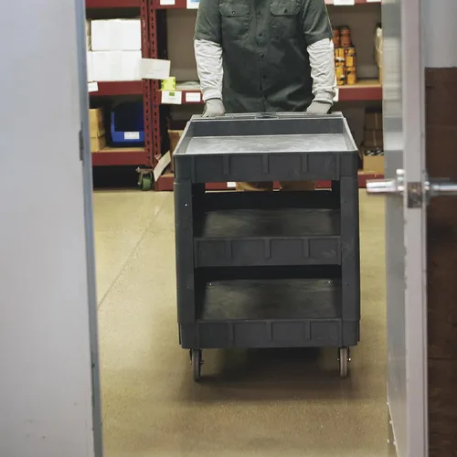 Vista 9 de Ironton Carrito utilitario de 3 bandejas de capacidad de 500 libras, carrito de carga de construcción de espuma estructural sin mantenimiento