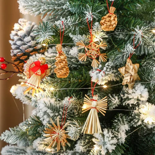 Vista 4 de Juego de 56 adornos de paja escandinavos de Navidad, incluyendo estrellas, copos de nieve, corazones, corona de ángel, cabras/julbuck para árbol