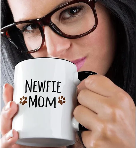 Vista 2 de 3dRose Newfie Dog Mom - Taza de 11 onzas, color negro