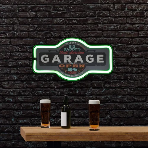 Vista 3 de Northlight Letrero de pared LED con luz de neón de Big Daddy's Full Service Garage - 17.25" - Verde
