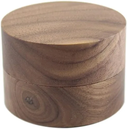 Vista 5 de Caja de anillo de compromiso pequeña de madera de nogal rústico, mini caja redonda de madera maciza para almacenamiento de anillos de boda