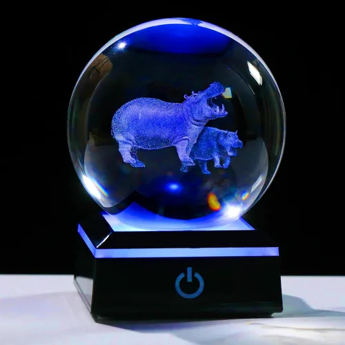 Vista 8 de Qianwei Regalos de mariposa para mujeres con bola de cristal 3D de 3.14" - 80mm, figuras de animales de cristal con láser, estatuas para decoración