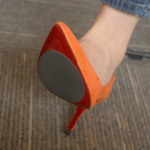 Vista 5 de Riootlnm Almohadillas antideslizantes para zapatos, protectores adhesivos de suela de zapatos, empuñaduras de gel de silicona en la parte inferior
