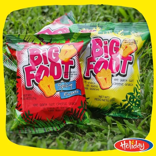 Vista 3 de Holiday Big Foot, The Giant Cheese Snack, 0.8 onzas, paquete de 12