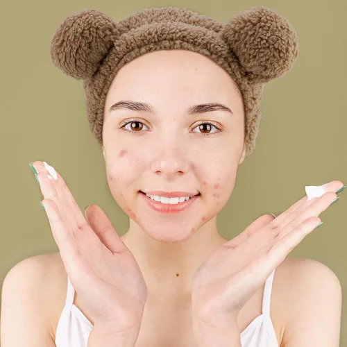 Vista 3 de YISSION 2 diademas de spa con orejas de oso, banda antideslizante para lavado de cara, maquillaje, cuidado de la piel, diadema facial, banda