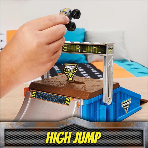 Vista 7 de Monster Jam Freestyle Flip Playset