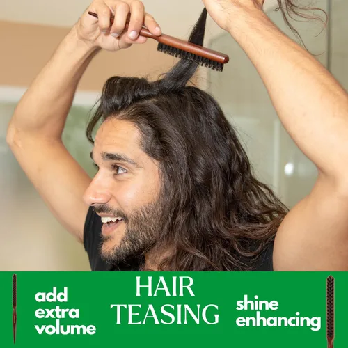 Vista 2 de GranNaturals Cepillo de cerdas de jabalí para peinar para mujeres - Peine liso con pico de cola de rata para sección de cabello utilizado