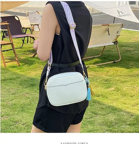 Vista 4 de Bolsos cruzados pequeños para mujer, con correa de guitarra, bolso cruzado de cuero