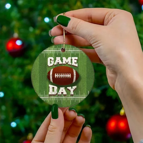 Vista 4 de Cheyan Divertido Día de Juego Fútbol Navidad Porcelana Ornamento Decoración del Hogar Colgantes de Navidad Fútbol Pintado Árbol de Navidad