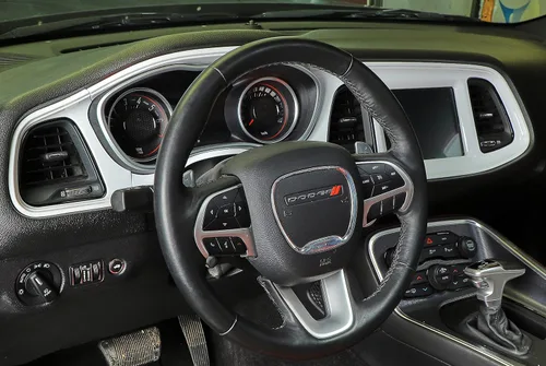 Vista 13 de Voodonala para Consolas Centrales Challenger, Cubierta Protectora del Tablero de Instrumentos para 2015-2024+ Dodge Challenger, Accesorios Azul