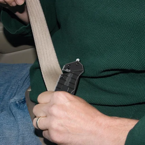 Vista 4 de Performance Tool W9356 - Cuchillo de bolsillo con hoja tanto negra con cortador de cinturón de seguridad y rompedor de vidrio, longitud total