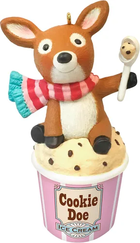 Vista 7 de Hallmark Keepsake Adorno de Navidad 2021, Ooh Holey Night Donut Angel