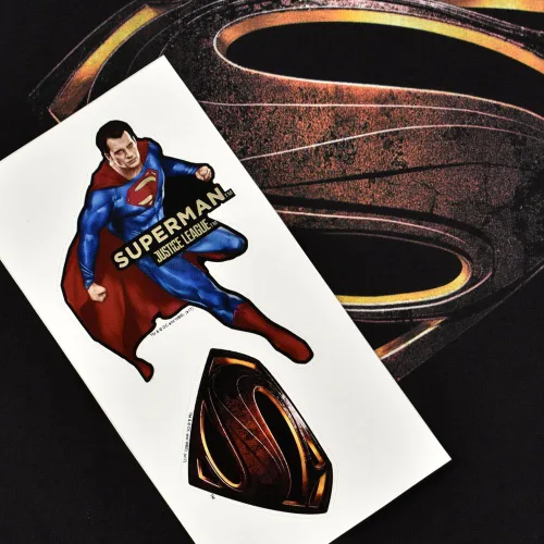 Vista 6 de Popfunk Colección de camisetas clásicas de Superman para adultos