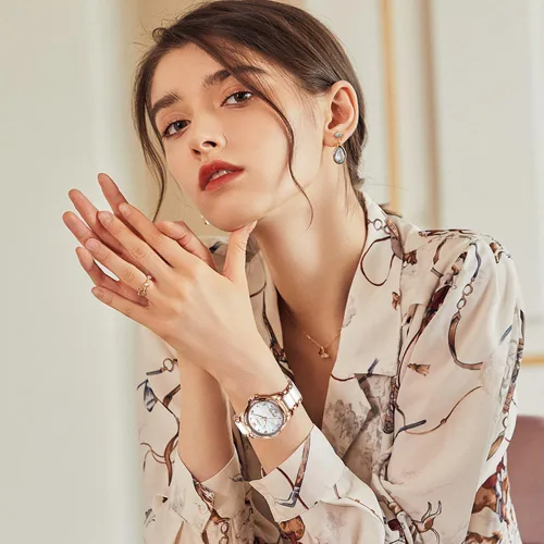 Vista 2 de OLEVS Elegante reloj automático para mujer, elegante, de cara grande, con diamante, resistente al agua, correa de cerámica de acero inoxidable
