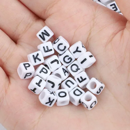 Vista 2 de Quefe 1440 cuentas acrílicas de letras de cubo blanco clasificado del Negro