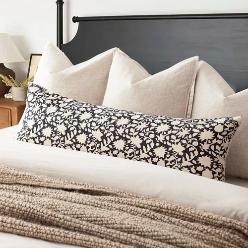 Vista 41 de Foindtower - Juego de 2 fundas de almohada decorativas con flores neutras estilo farmhouse, fundas de almohada boho para sofá, sofá cama