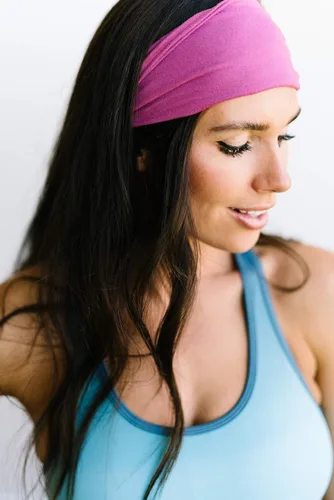 Vista 32 de Maven Thread 4" Wide Workout Headbands for Women – Non-Slip Sweatbands for Gym, Running & Yoga