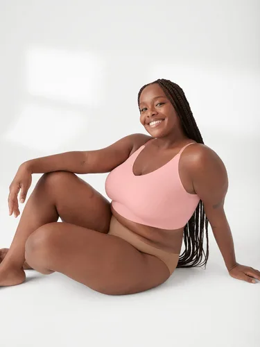Vista 4 de True & Co Brasier de tirantes ajustables con triángulo para mujer
