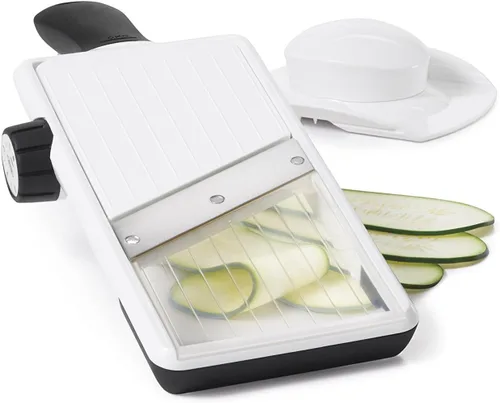 Vista 10 de OXO Good Grips - Cortador de mandolina de mano con mango antideslizante para cocina Adjustable Thickness Settings, Hand Guard Included, Slice