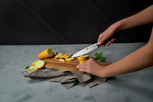 Vista 4 de Zwilling Cuchillo de rebanar Four Stars PlataNegro